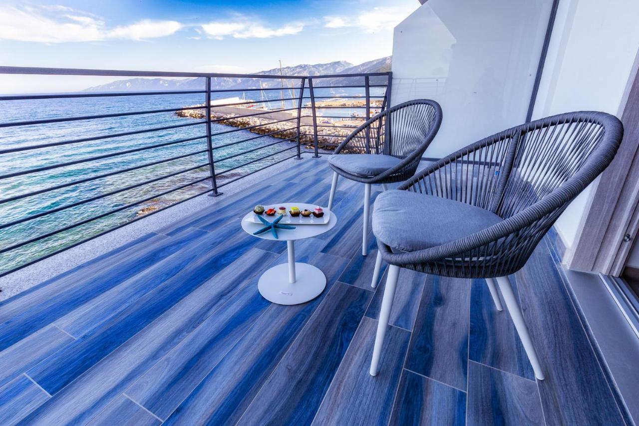 Hotel Caramare Кала-Гононе Екстер'єр фото