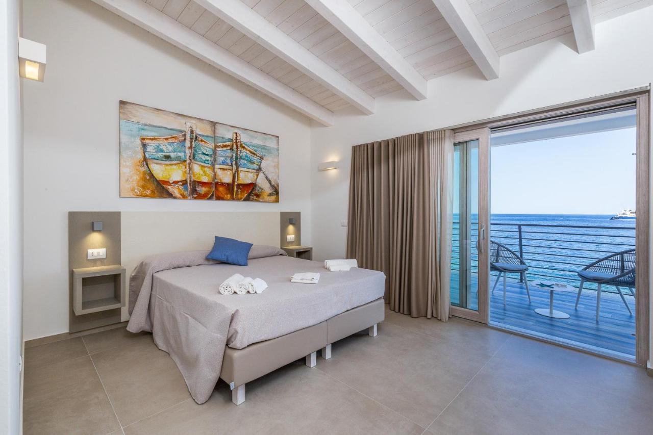 Hotel Caramare Кала-Гононе Екстер'єр фото
