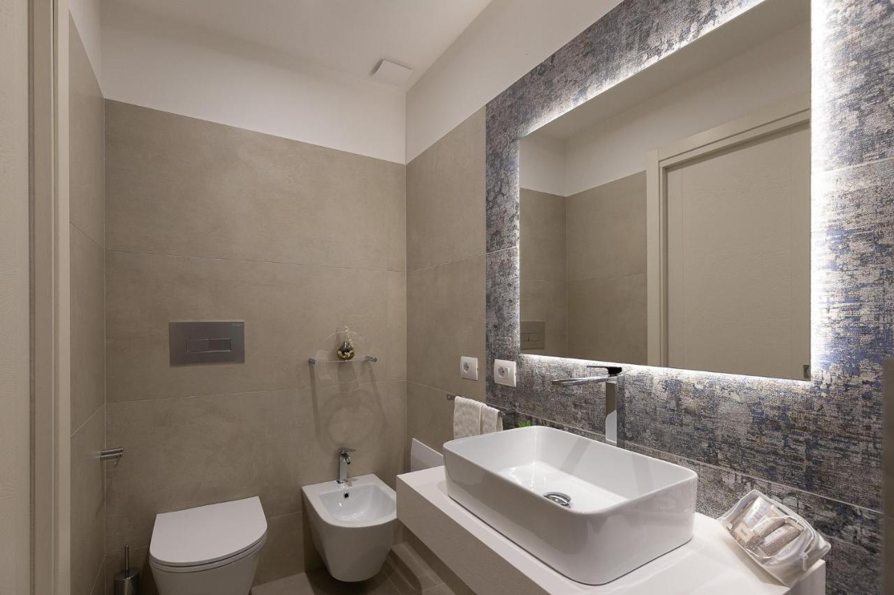 Hotel Caramare Кала-Гононе Екстер'єр фото