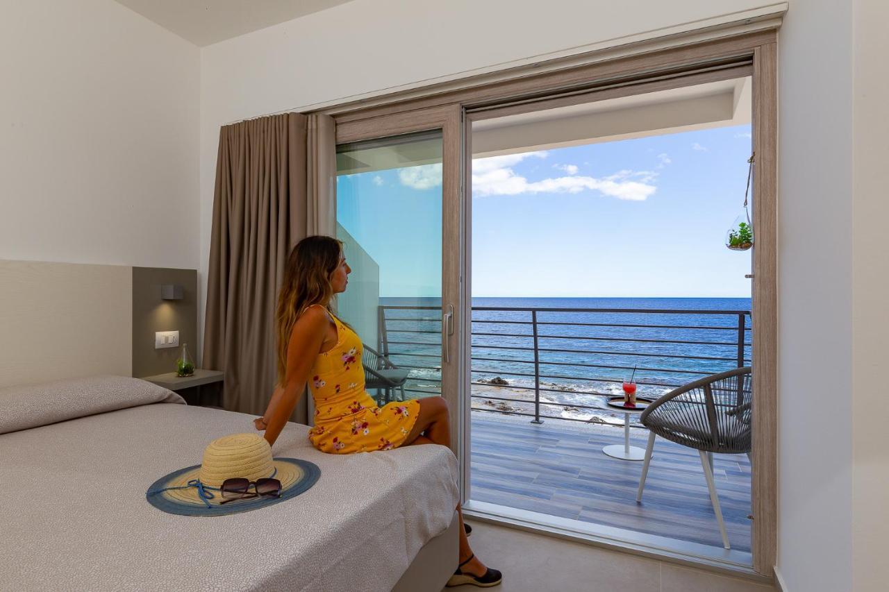 Hotel Caramare Кала-Гононе Екстер'єр фото