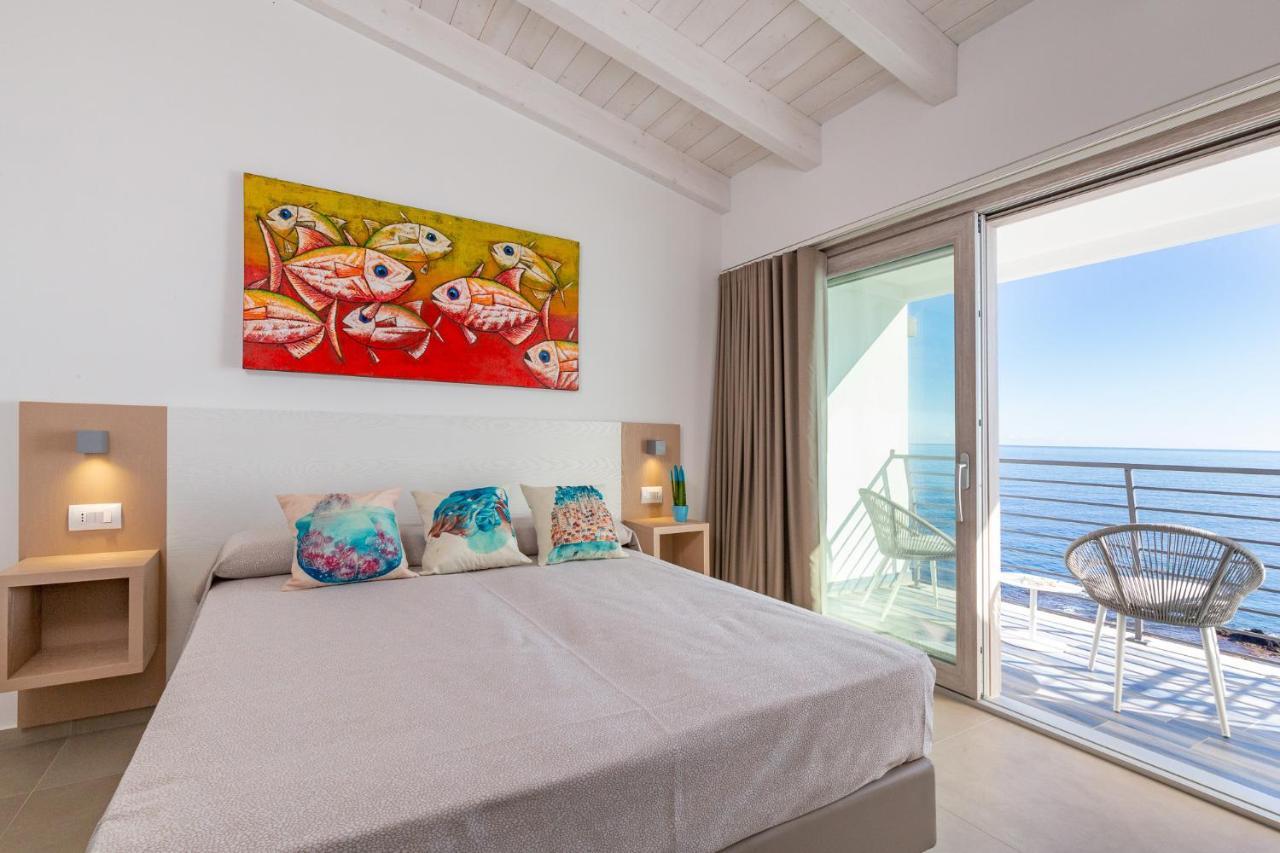 Hotel Caramare Кала-Гононе Екстер'єр фото