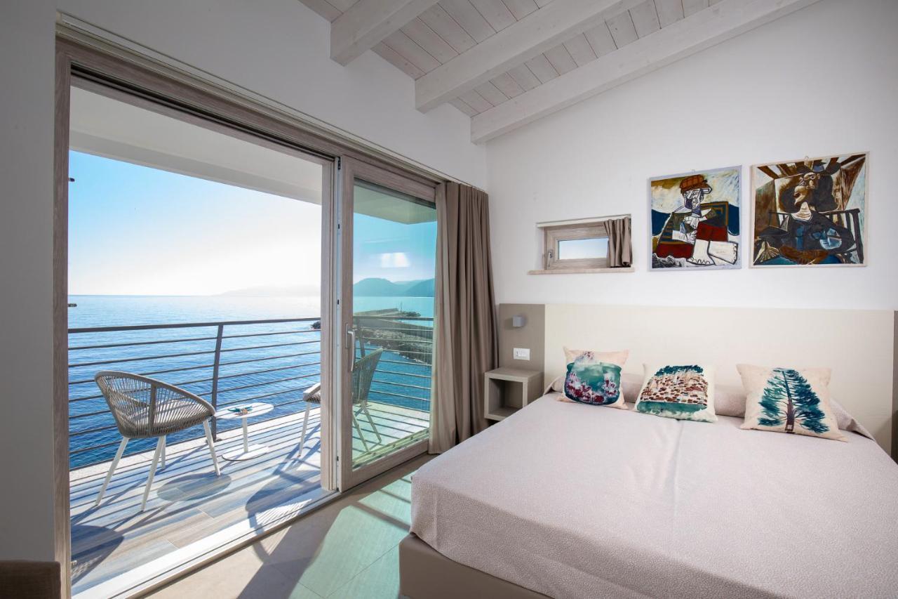 Hotel Caramare Кала-Гононе Екстер'єр фото